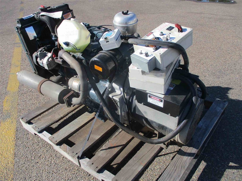 Brother XL-3022 Sewing Machine