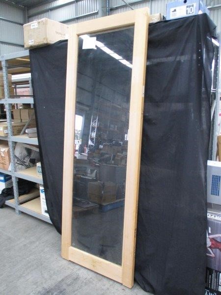 By The Vineyard Mixed Pack Pinot Grigio & Chardonnay (12x 750mL). SEA.