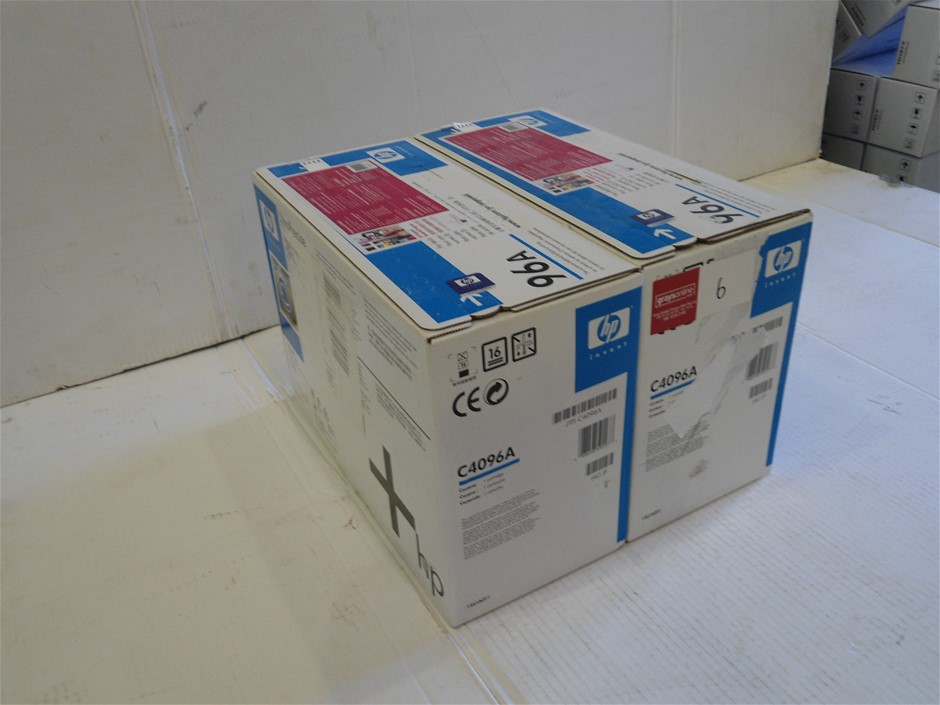 RIP CURL Boy's Mirage Archive Boardshorts, Size 12, Wild Berry. RRP: $69.99