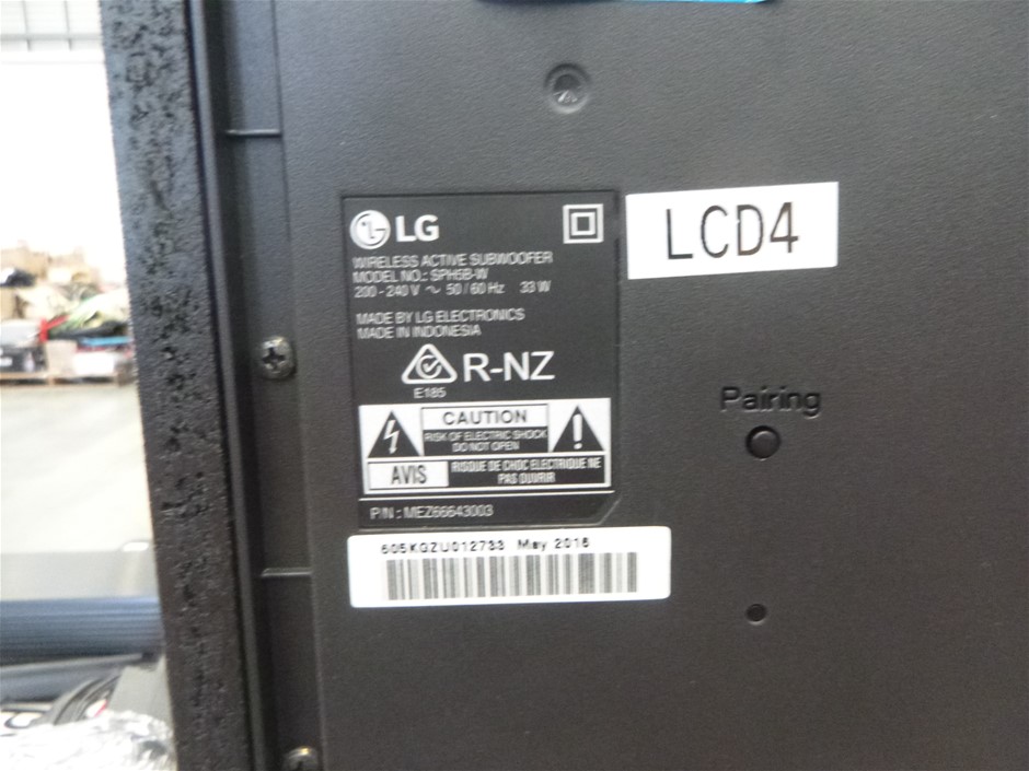 RIP CURL Women's Premium Surf Bare Coverage Bikini Bottom, Size S, Black. R