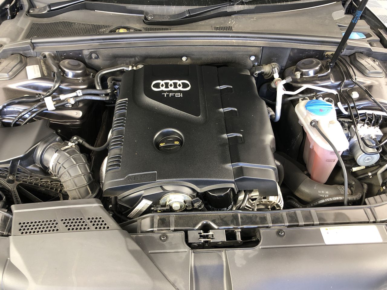 Men's Rectangle Luxury Wrist Watch Quartz Sports Luminous Quartz Watch