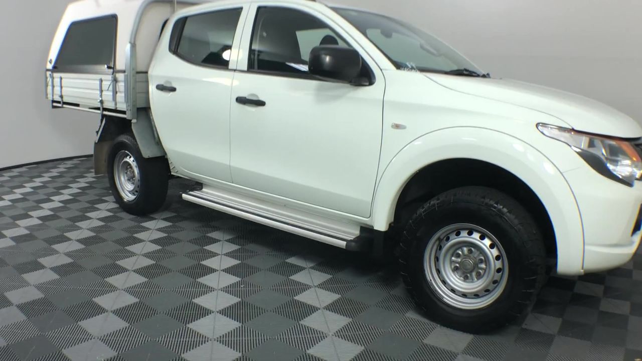 VIGAR Compact Foldable Stool, 32 cm Height, Grey