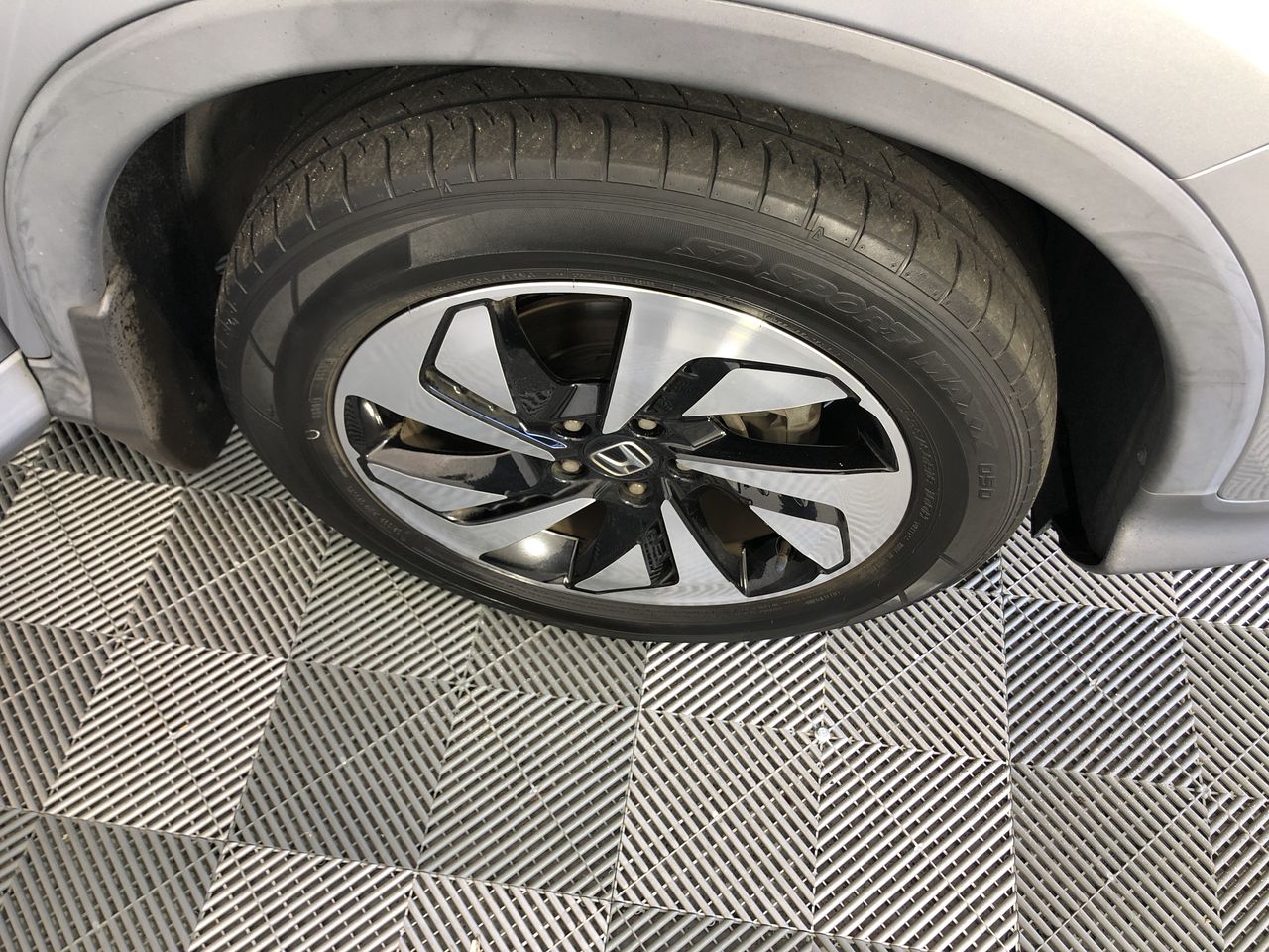 Tiffany & Co. cat-eye sunglasses