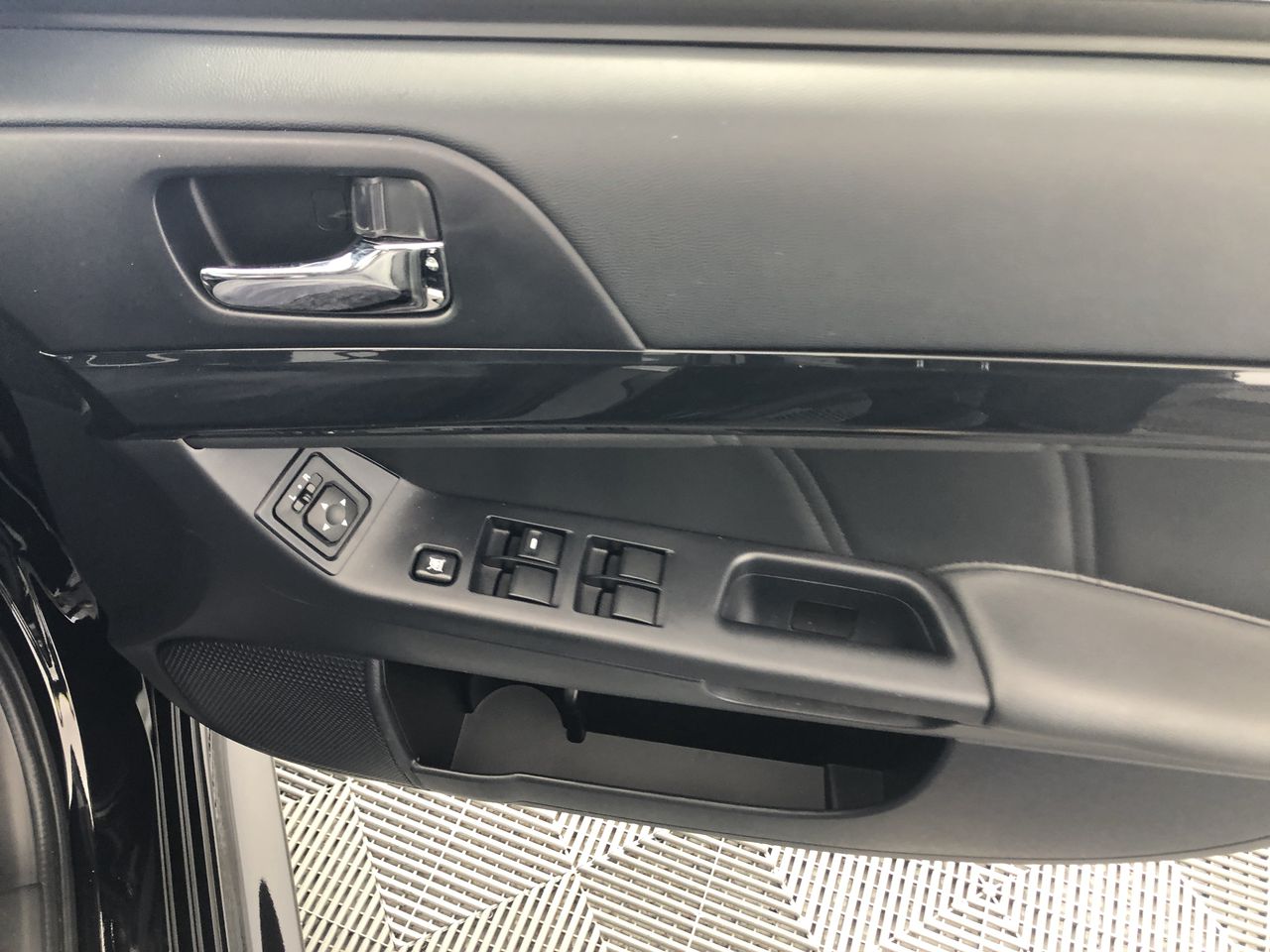 Quantity of 2 23.5-25 Earthmoving Tyres (Unused)