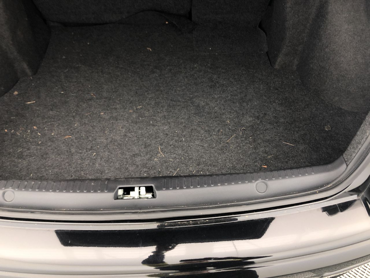 Quantity of 1 23.5-25 Earthmoving Tyre (Unused)