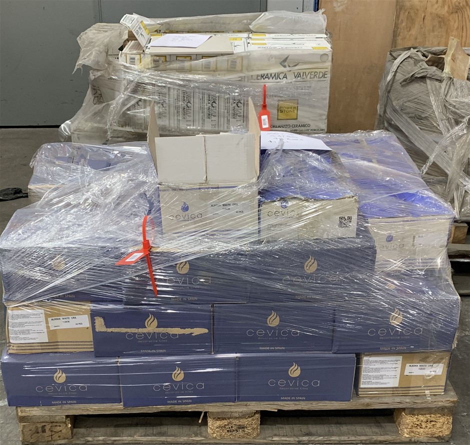 Roborock H60 Ultra Stick Vacuum RR-H9A1A51-09. NB: Has been used, not boxed