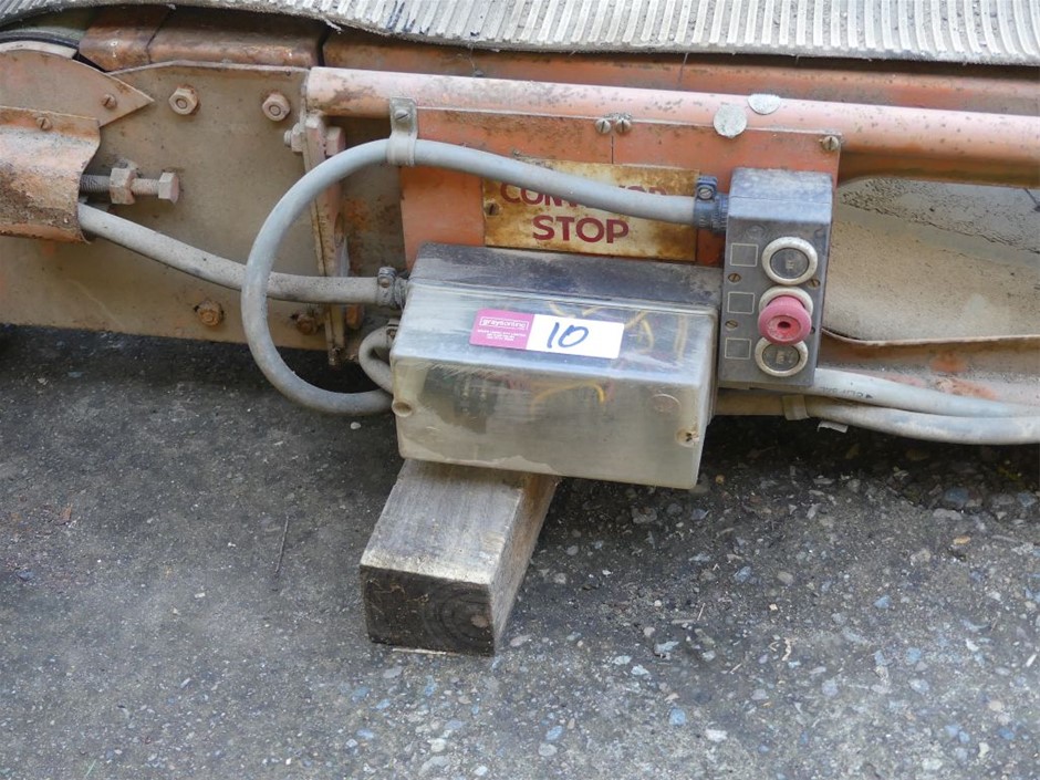 REID MTB Pro 27.5-Inch WSD Mountain Bike, Grey. NB: Minor Use & Damaged Gea