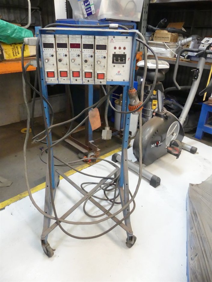 REMINGTON Pro-Air Turbo Hair Dryer Includes Diffuser & Round Brush, Black &