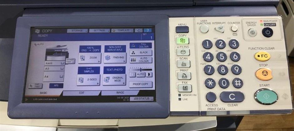 0.07 Carat round 2 white diamond