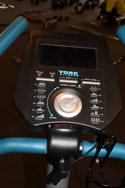 <p>Electric instant hot water systems x5</p>