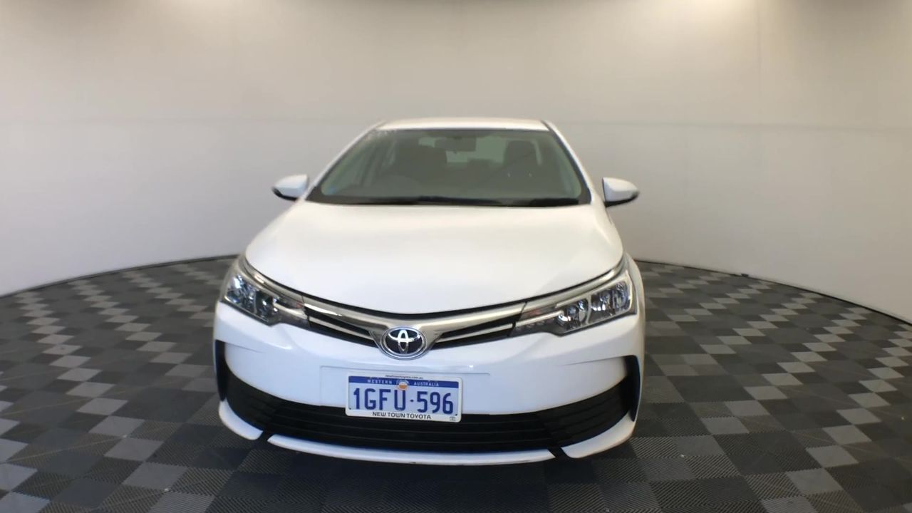 Quantity of 200 1800mm Star Pickets(Unused),