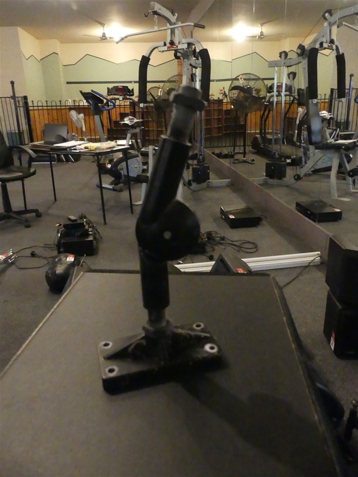 SHARK Steam And Scrub Mop, Model S7001ANZ. NB: Has been used, not in origin