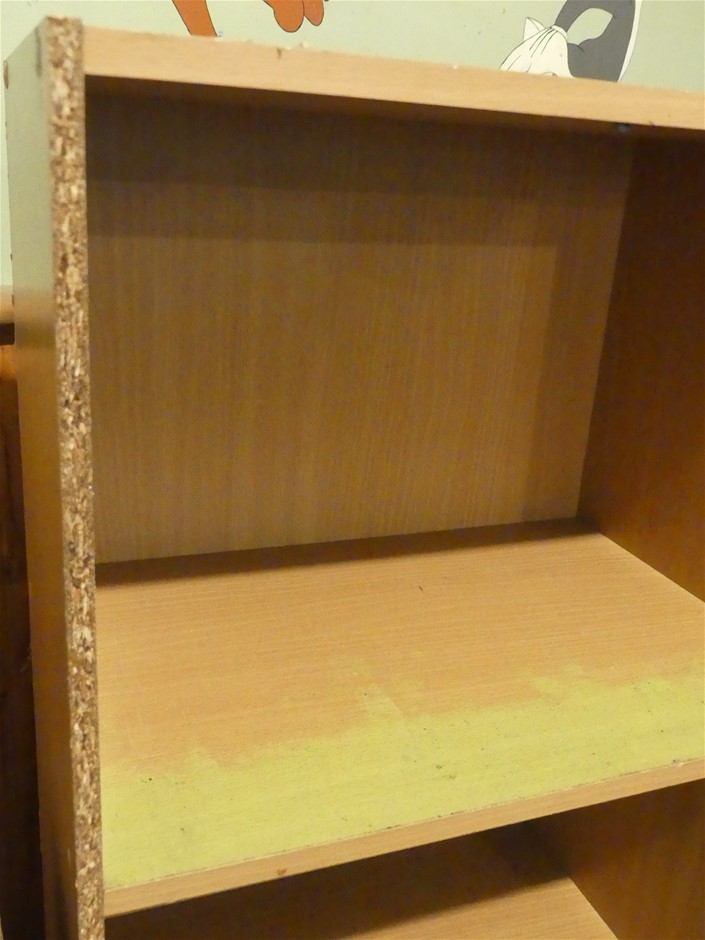 2 x SIGNATURE 4pk Stackable Shoe Boxes. NB: Used, not in original packaging