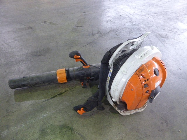 DYSON V15 Detect Absolute Cordless Vacuum Cleaner. NB: Has Been Used & Not