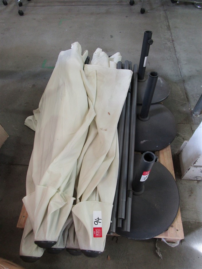 NINJA 4-in-1 Portable Glass Air Fryer, Stone, FN101STANZ. NB: Well Used, Mi