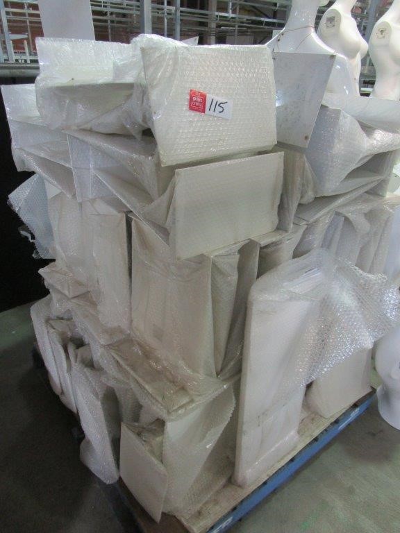 NATIONAL GEOGRAPHIC 102mm Astrophotography StarApp Telescope. NB: Minor Use