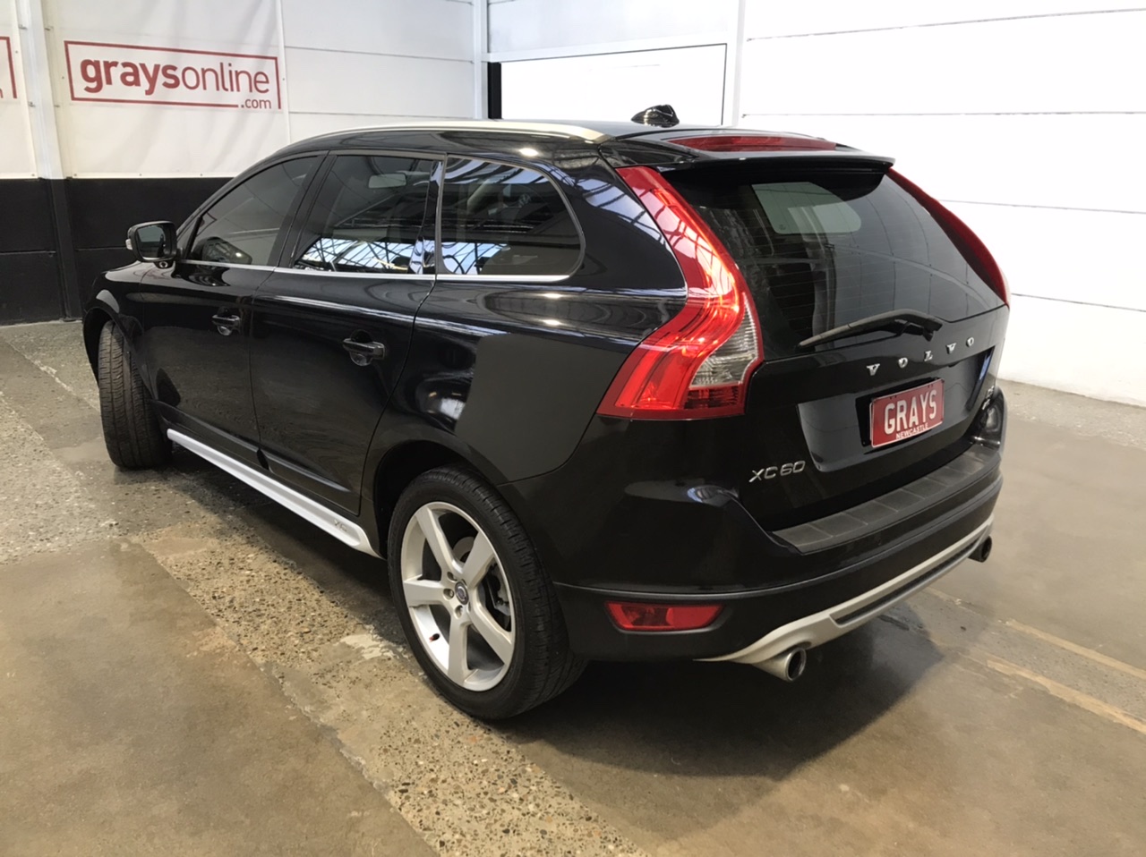 3 x Assorted Home Security Cameras. 1 x TP-LINK Tapo C200 Smart Cam Pan Til