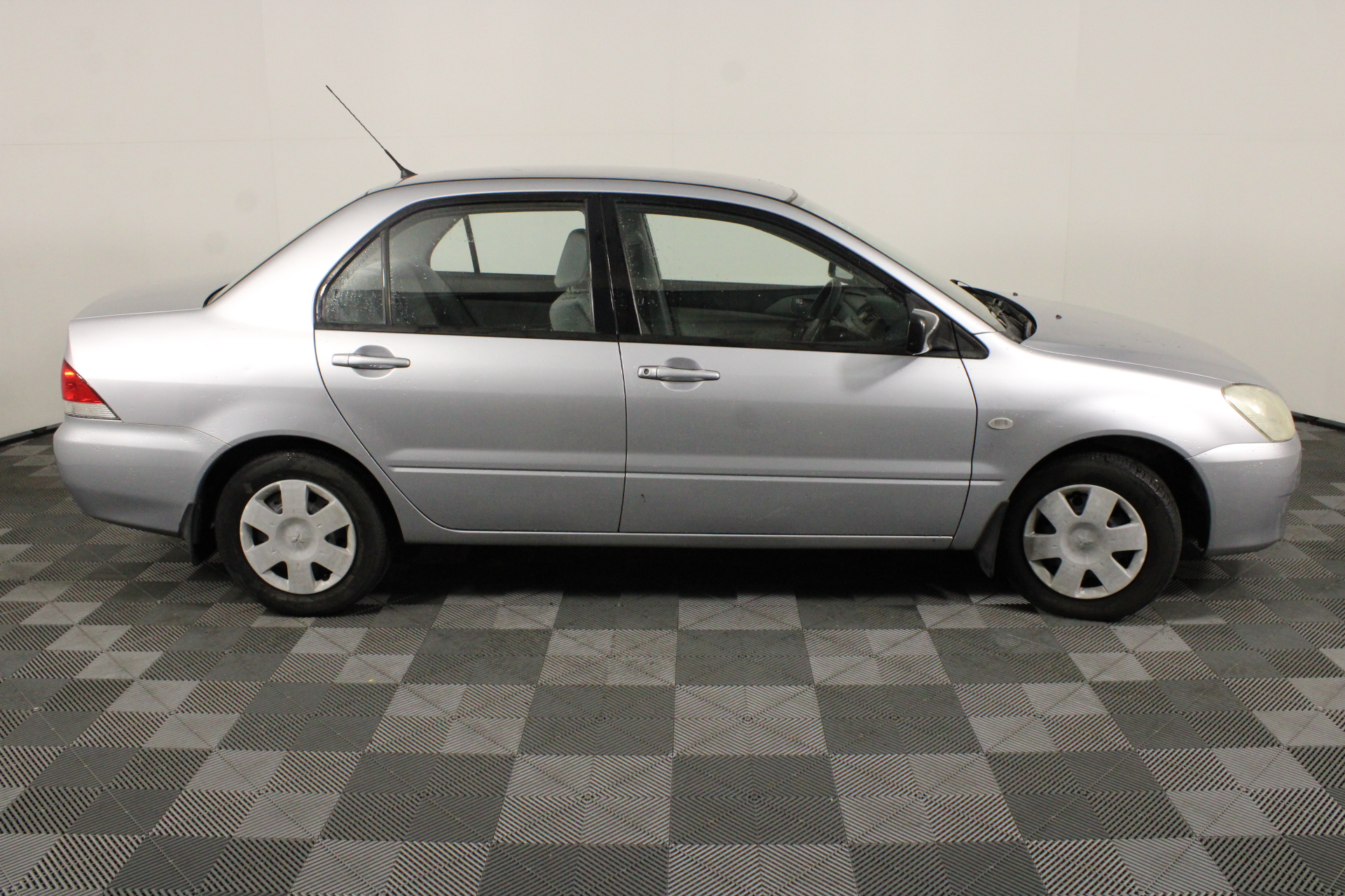 Lake Road Estate Series Sauvignon Blanc 2024 (12x 750mL) NZ