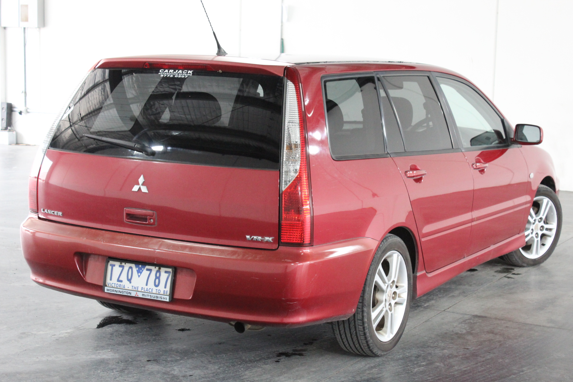 6.86 Carats AIG Certified Natural Imperial Pink Topaz
