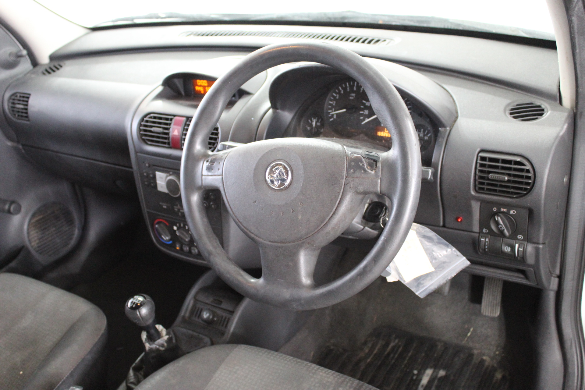 Jules Roy Chardonnay 2023 (6x 750mL), France.