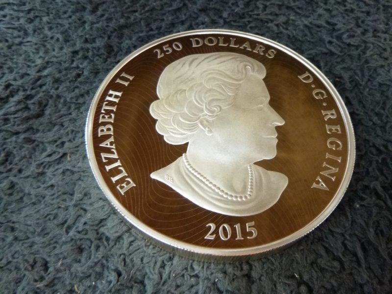 Wolf Blass Red Label Pinot Grigio (6x 750mL).