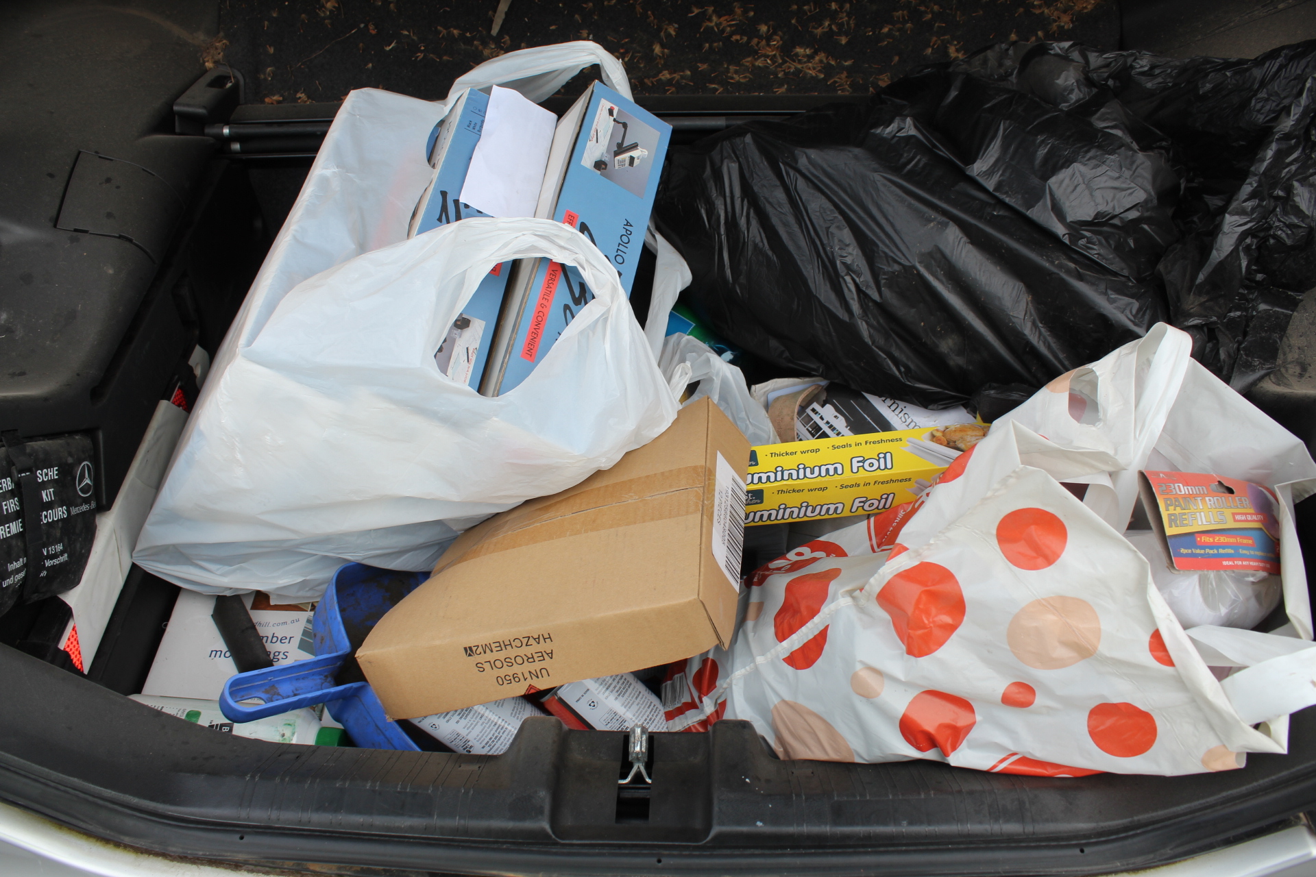 One Kilo of Australia KGV/King George VI/Queen Elizabeth Mix Date & Pennies