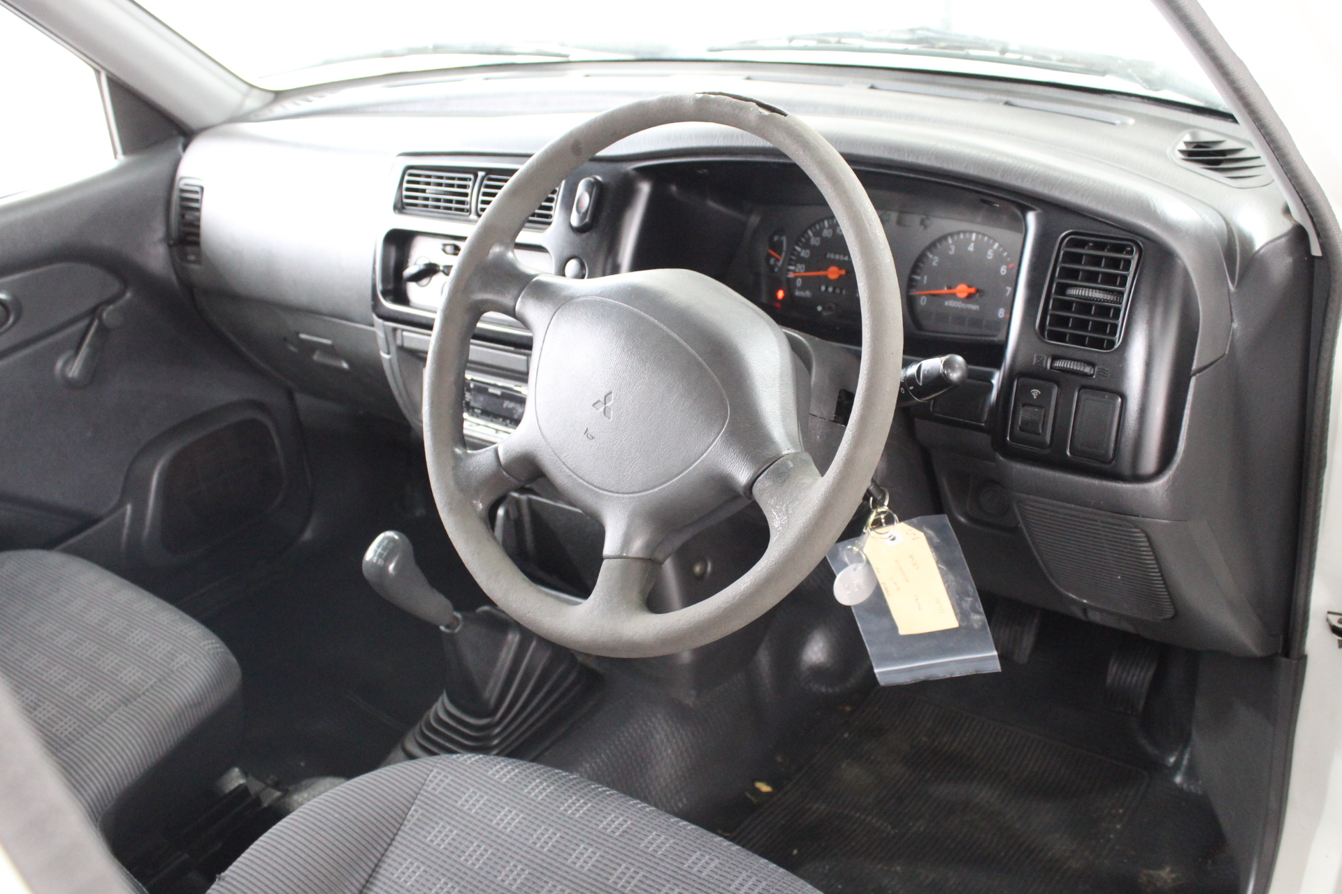 Night Merchant Vodka Lime And Soda Cans (24x 250mL) NSW