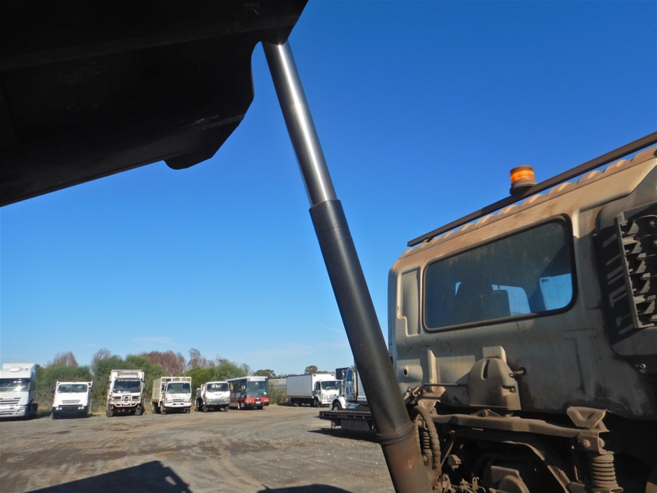 2 Monkeys Chardonnay 2025 (12x 750mL) SEA