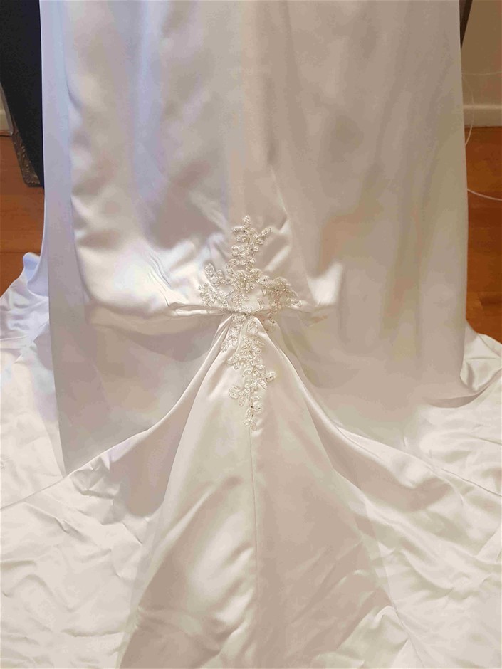 WALLFLOWER Women's Luscious Curvy Mid-Rise Denim Juniors , 9, Camille.  Buy