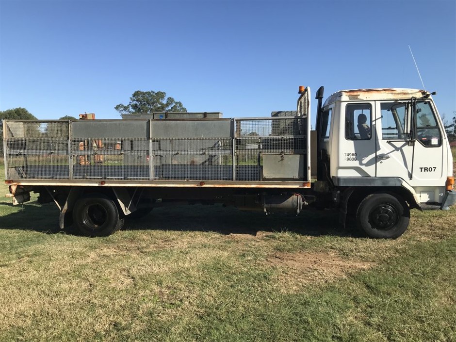 2 Monkeys Semillon Sauvignon Blanc 2025 (12x 750mL) SEA