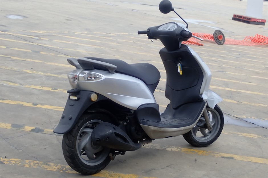 18K/Italy Gold Filled Ring -(stamped 18K/Italy)-Warranty Quality