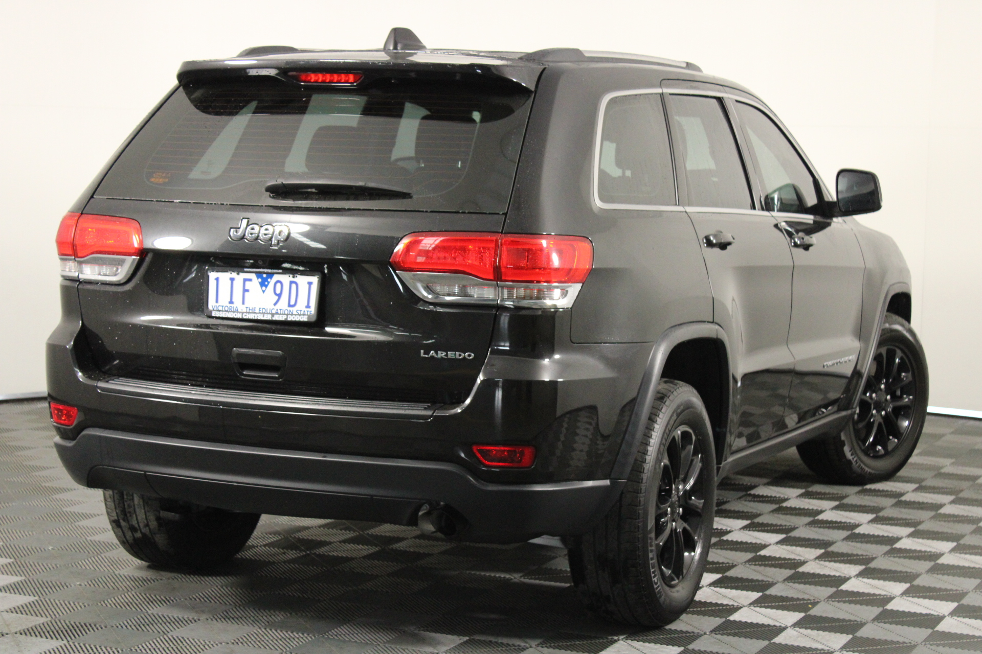 CANGSHAN N1 Series German Steel Forged 7-Piece Knife Block Set, Walnut. NB: