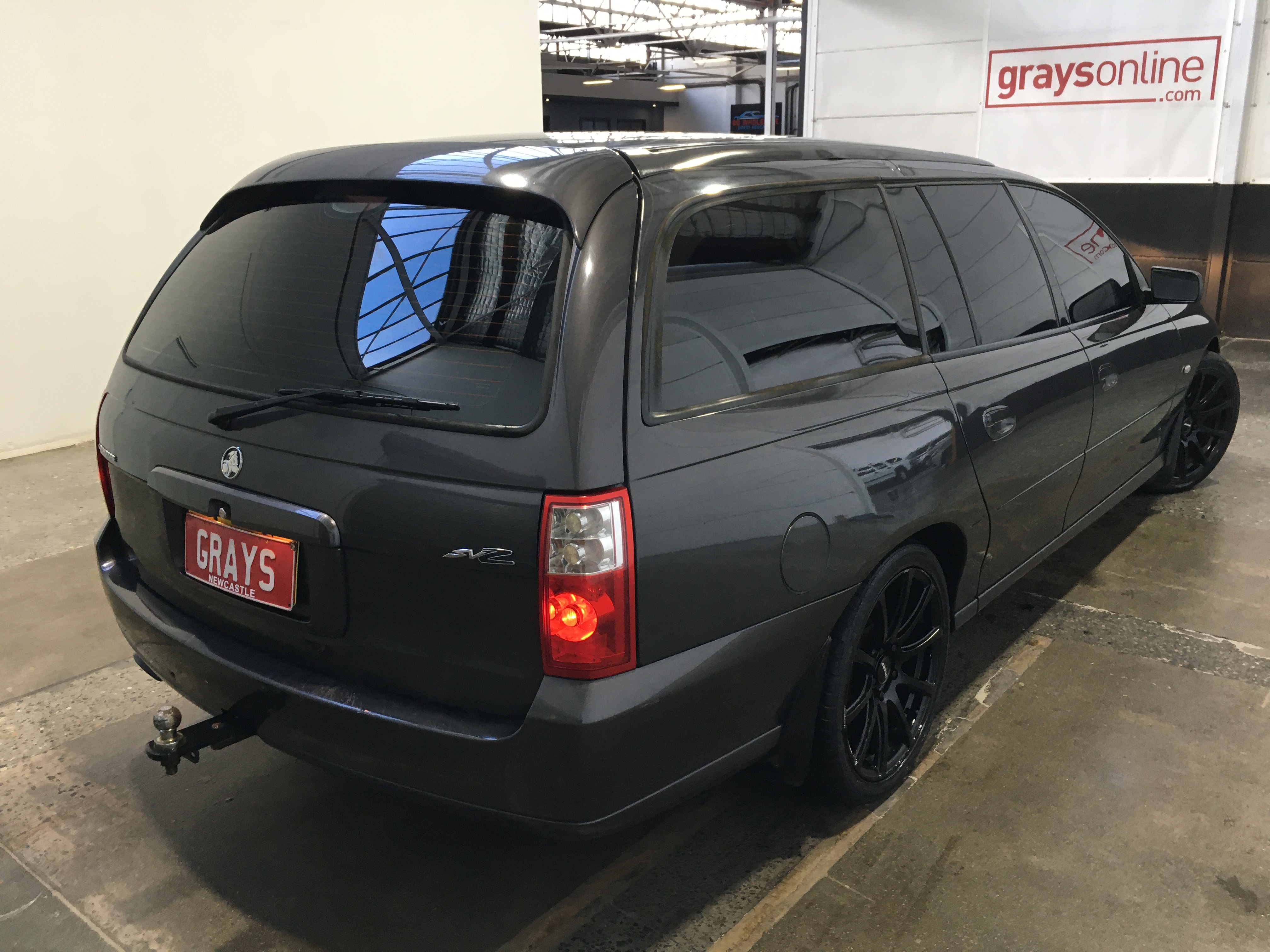 ROBOROCK Saros 10R Robotic Vacuum Cleaner RR-S10R52-03-BLK Black. <b>Import