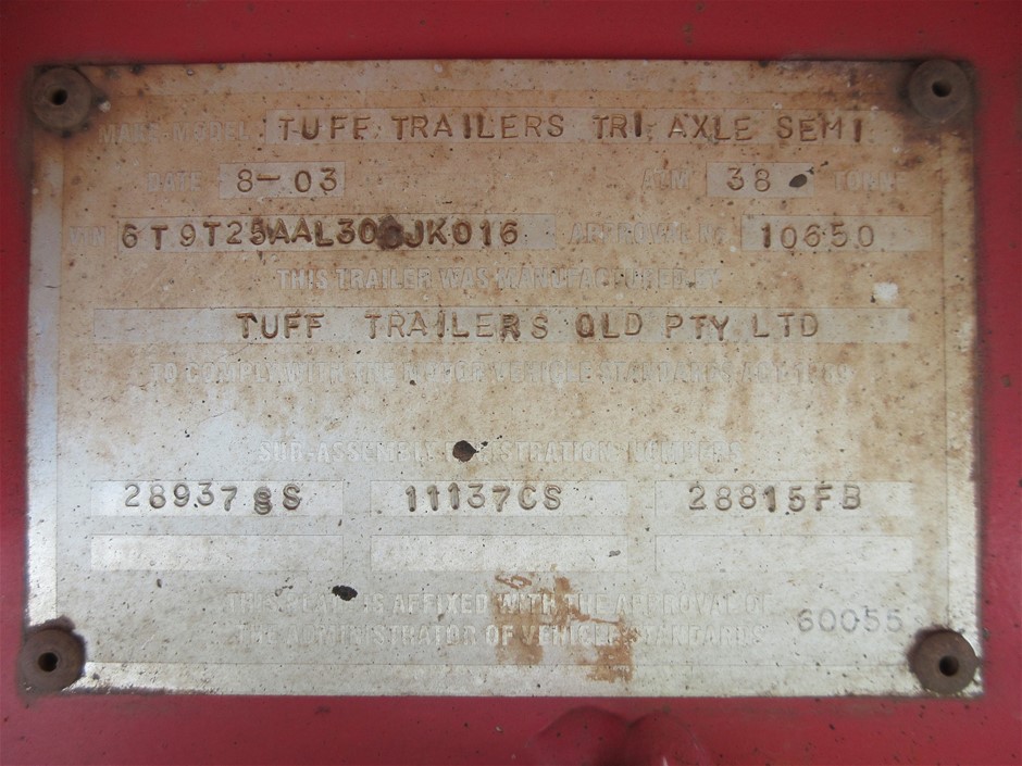 Yellow Gold Natural Tourmaline  & Diamond Ring with Valuation