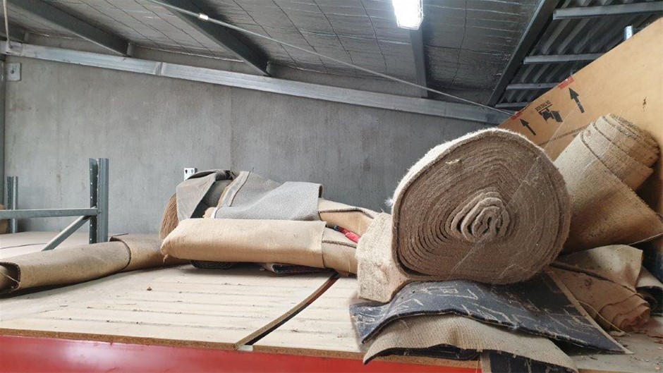 DeWALT 18V 5.0Ah XR Li-Ion Cordless Slide Battery. NB: Not in Original Box.