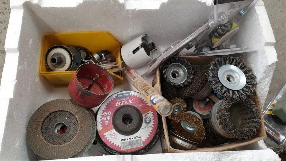 12 Pairs x Nitrile Palm Coated Gloves, Size 10/XL.