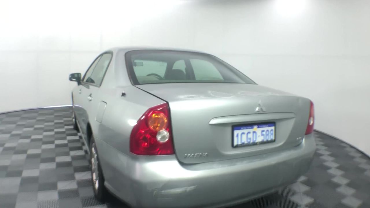 Roberts Estate Merlot 2024 (12x 750mL) SEA