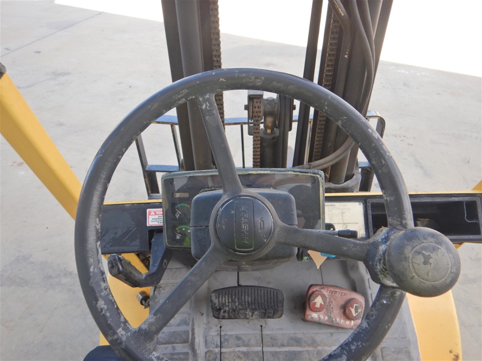 Helen & Joey Estate Cleanskin Merlot Cabernet Sauvignon 2019 (6x 750mL) VIC