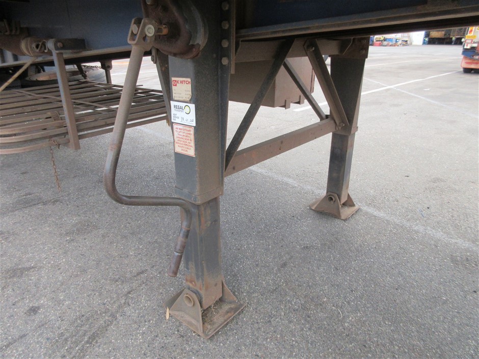 Plastic Stackable Crates