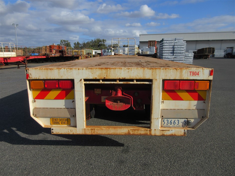 7-8mm White Pearls & Silver Plated Rhinestone Stretch Bracelet.