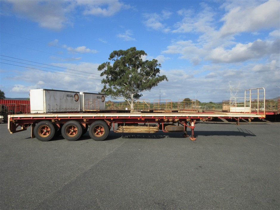 7-8mm Black Pearl with Rhinestones & CZ Gold Plated Bracelet