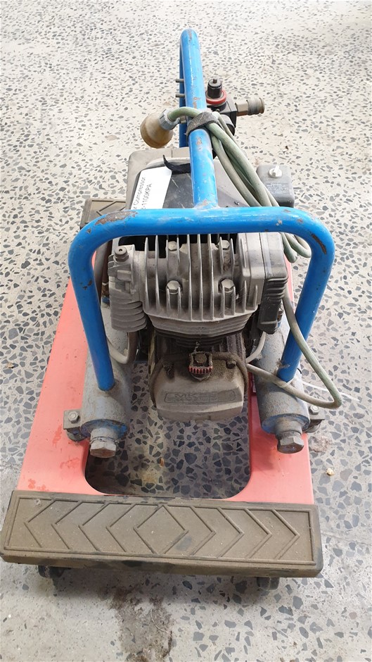 <B>Tipper Trailer</B>