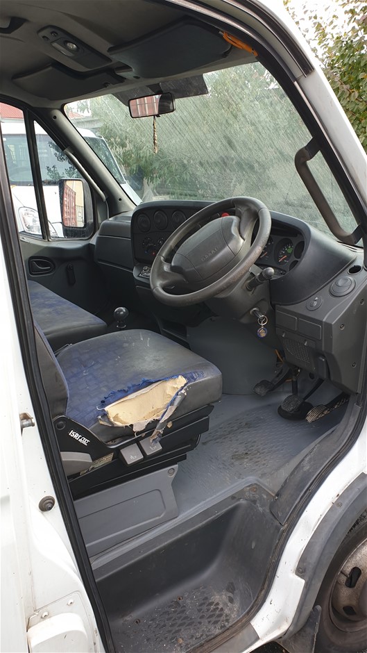 Roberts Estate Merlot 2024 (12x 750mL) SEA