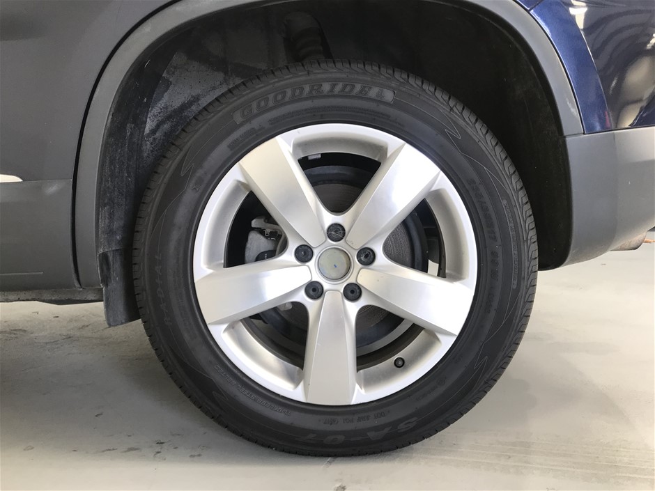 Tektronix 2715 Spectrum Analyzer