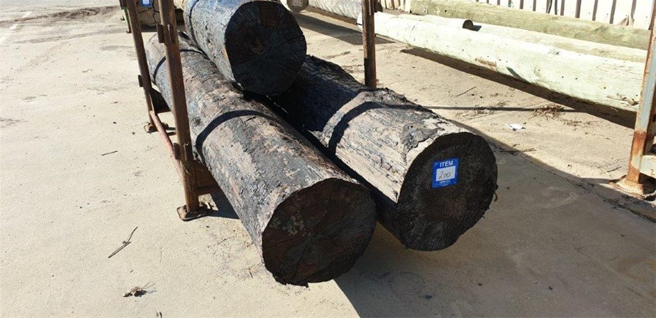 18k White Gold Filled, White Face Iced Out Diamond Quartz Wrist Watch