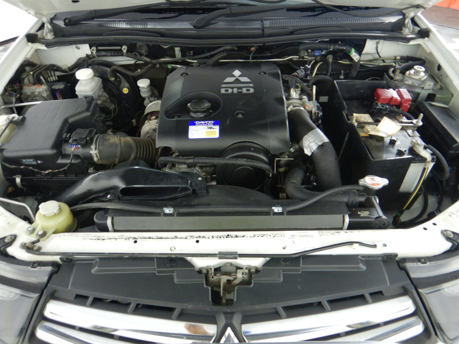 Silver-Filled Cuban Chain Bracelet, 10MM Wide - 19cm