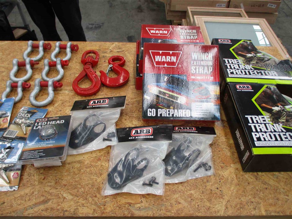 Wolf Blass Red Label Sauvignon Blanc (6x 750mL). Current Vintage Release.