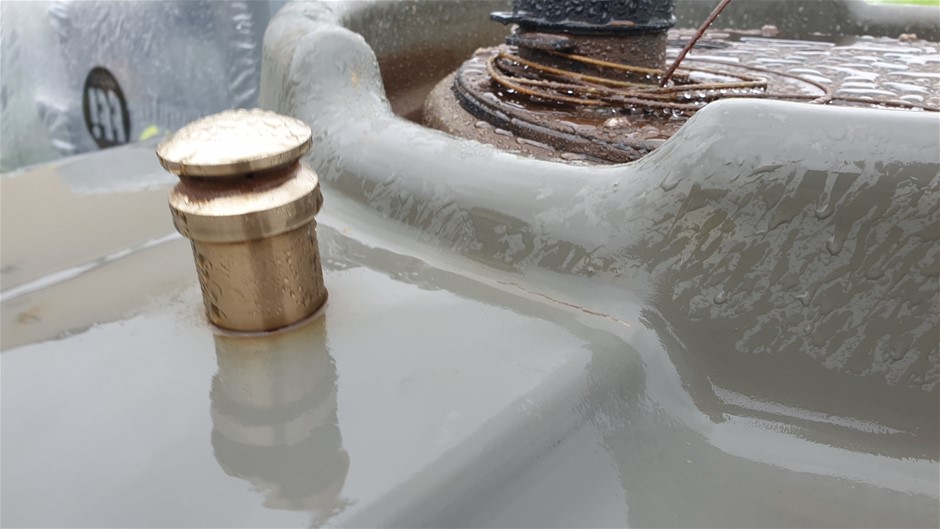 Aboriginal Flag, 1/10th Oz .999 Pure Solid Silver Bullion Coin, with C.O.A