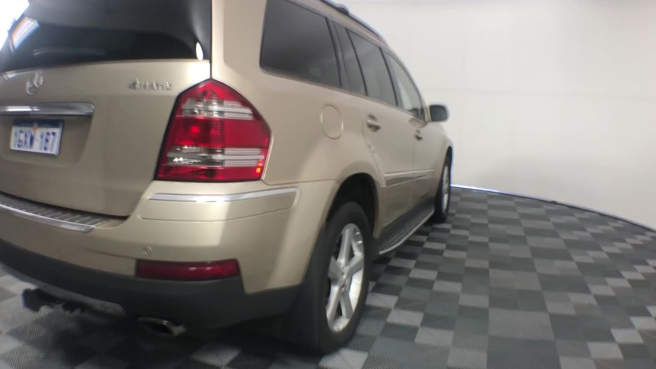 7-8mm Grade AB White Mix Shape Pearl with Real 18k Gold Plated Bracelet