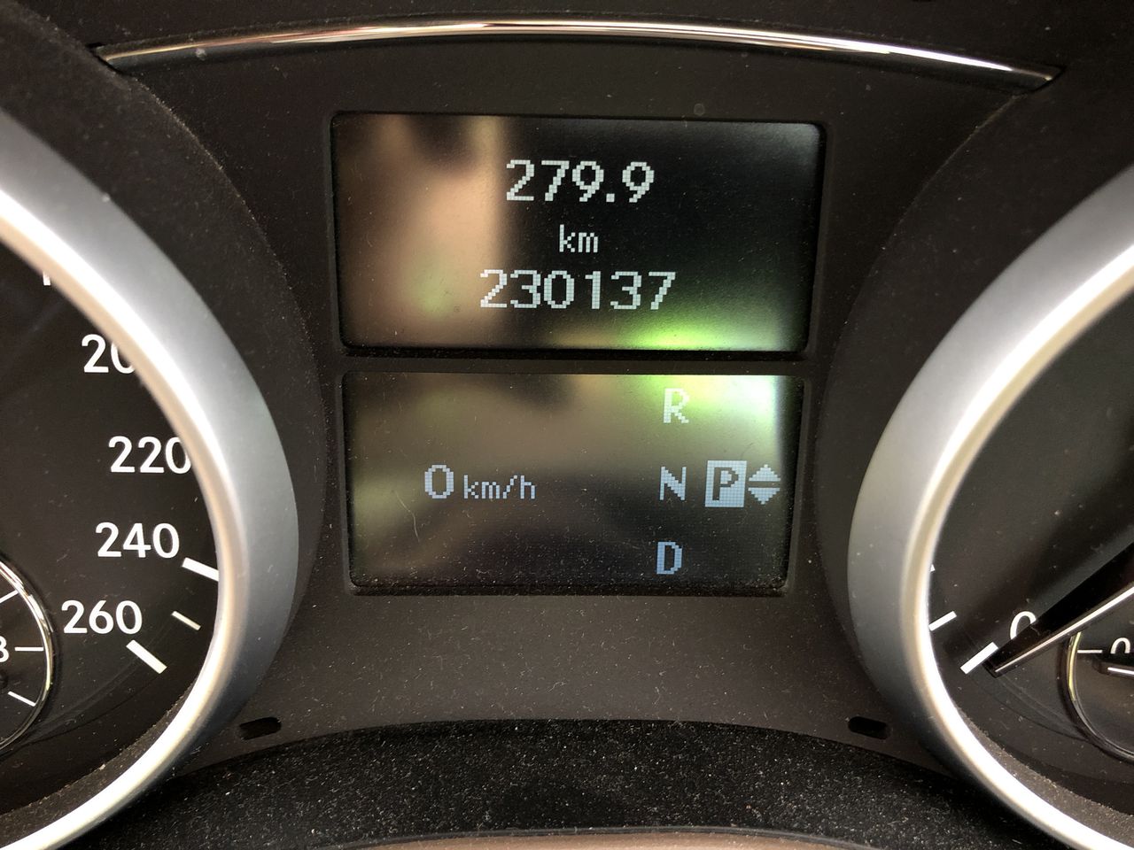 7-8mm Potato & Baroque Pearl Golden Shadow Swarovski® Heart Bracelet